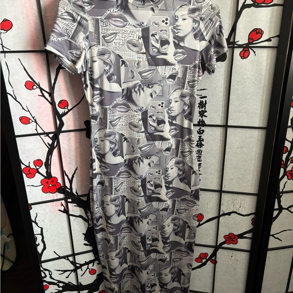 Y2k Edgy artistic collage print midi dress